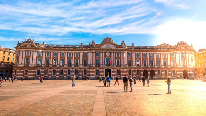 Dois-je obligatoirement être présent(e) à mon domicile lors des interventions de ménage prévues par COZY Ménage Toulouse ?