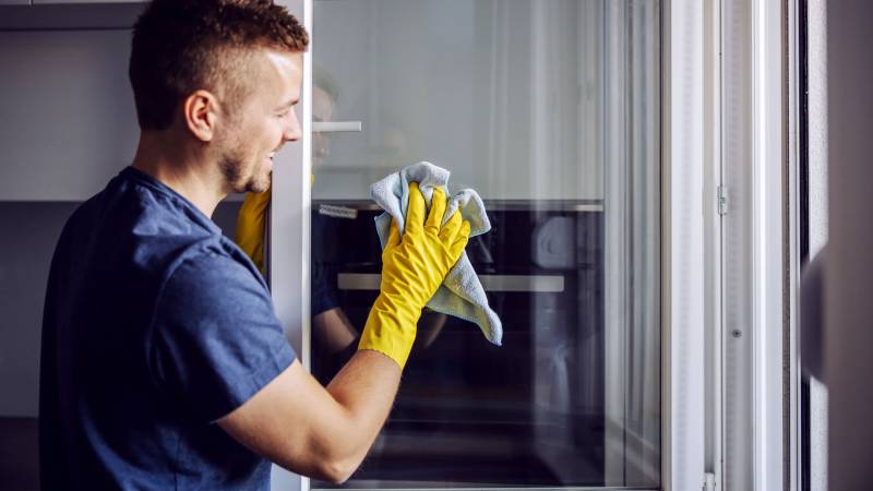 Entreprise de nettoyage de bureaux et commerces à Toulouse