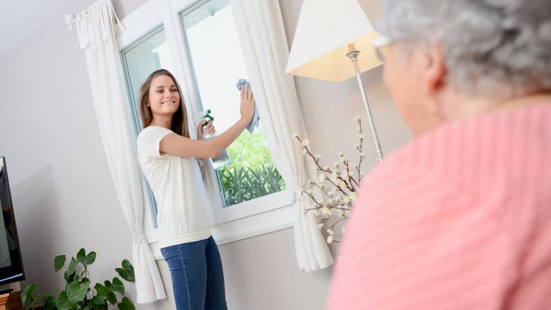 Comment puis-je régler mes prestations de ménage de manière simple à Toulouse ?